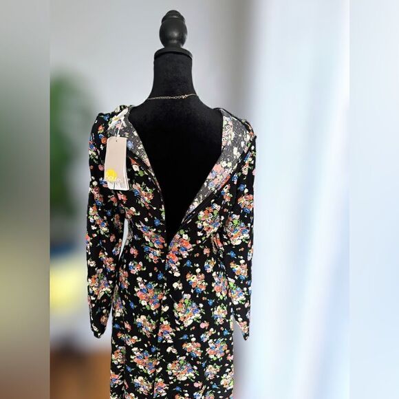 Boden Crew Neck Fit and Flare Dress in Black Floral Size 8 - Picture 10 of 13